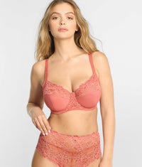 Mineral Red