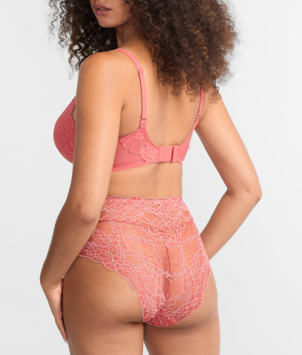High-Leg Brief