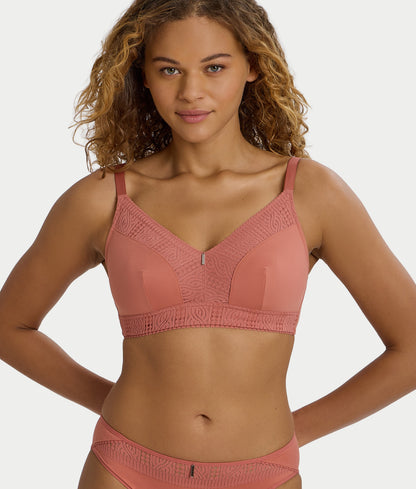 Easy Support Wire-Free Bra