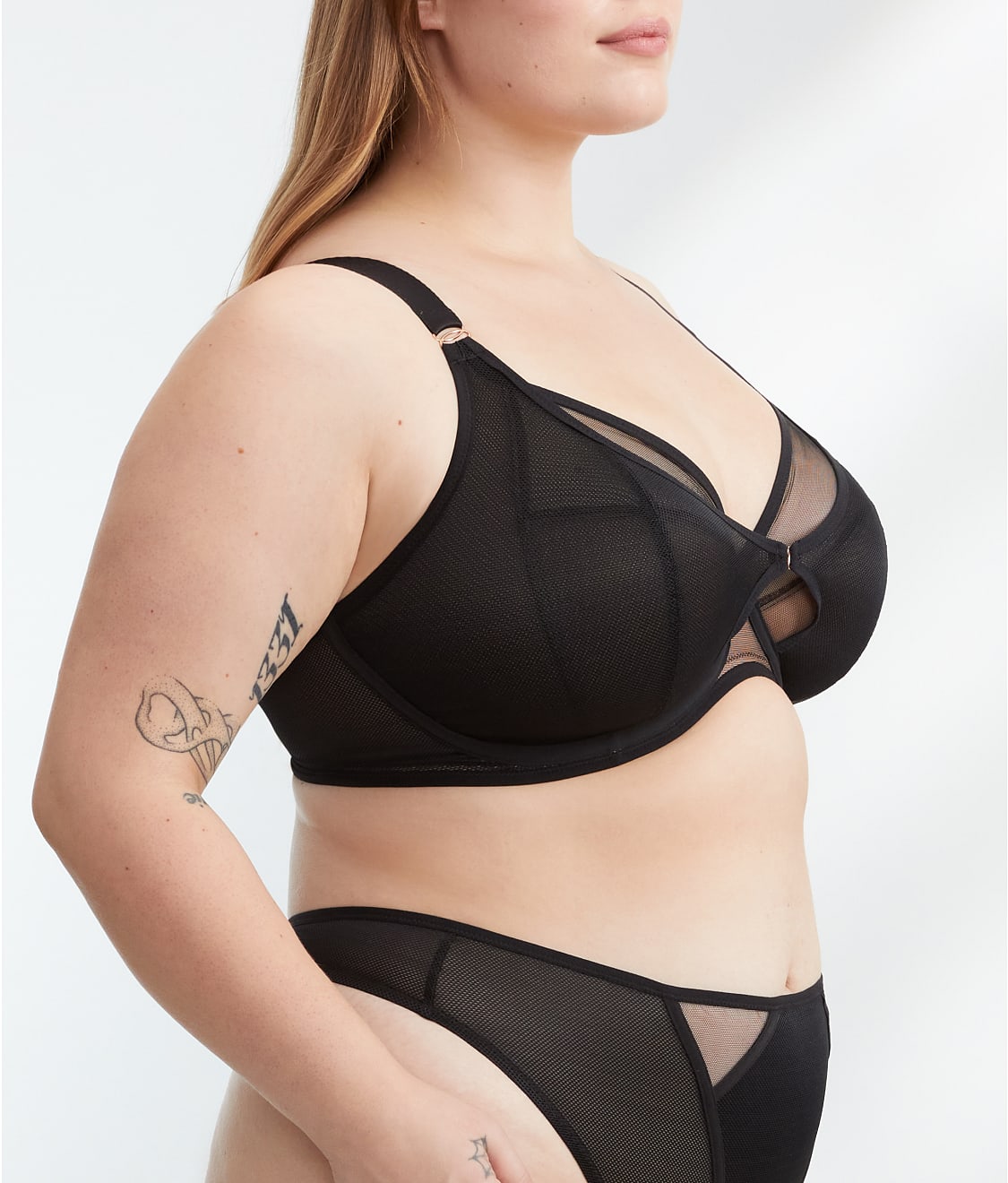 Kintai Plunge Bra