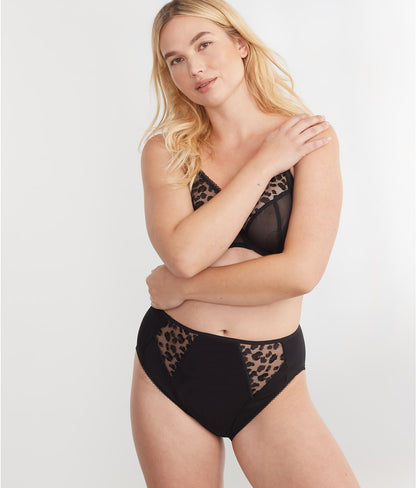 Namrah Hi-Cut Brief