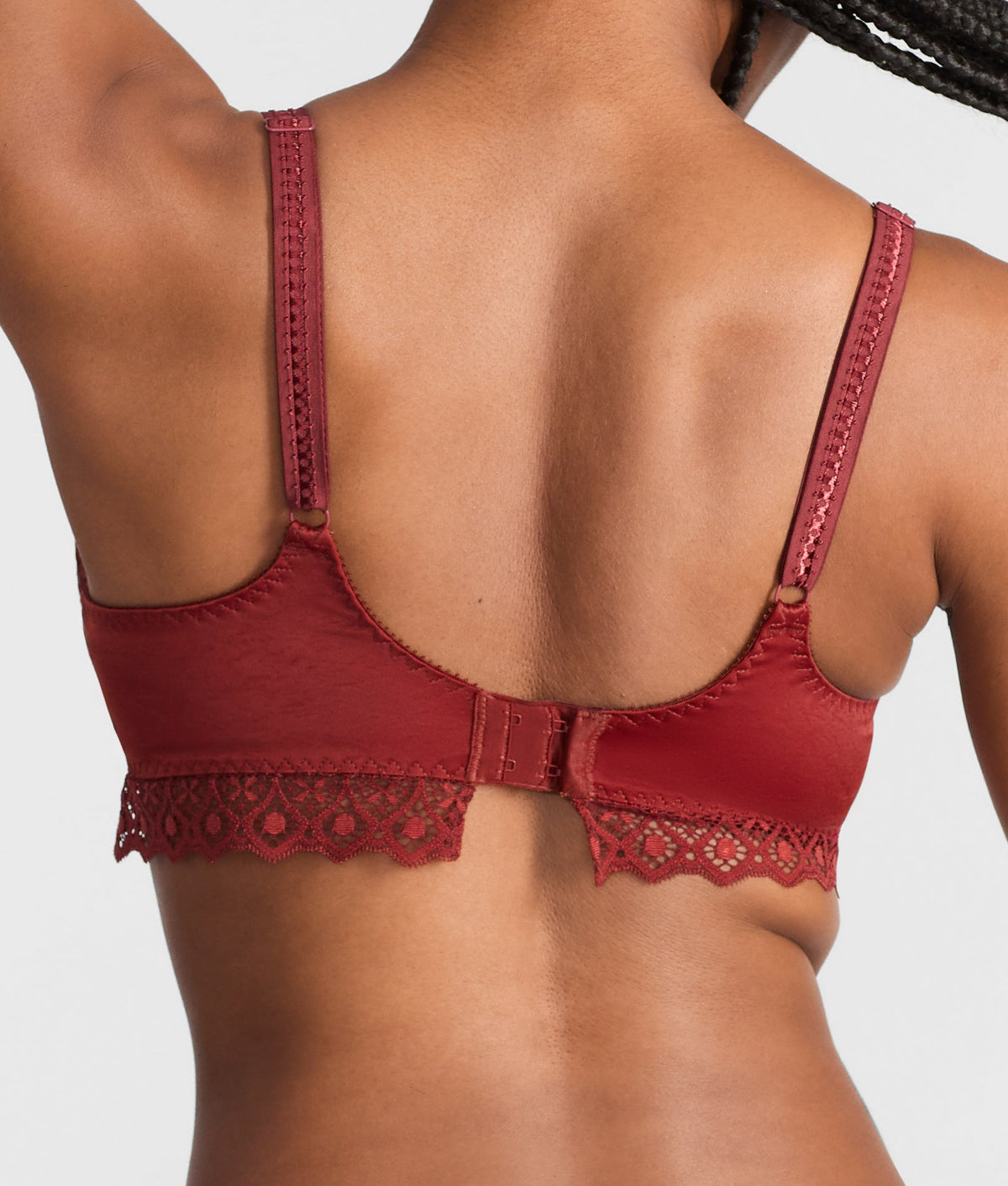 Cassiopee Seamless Plunge Bra