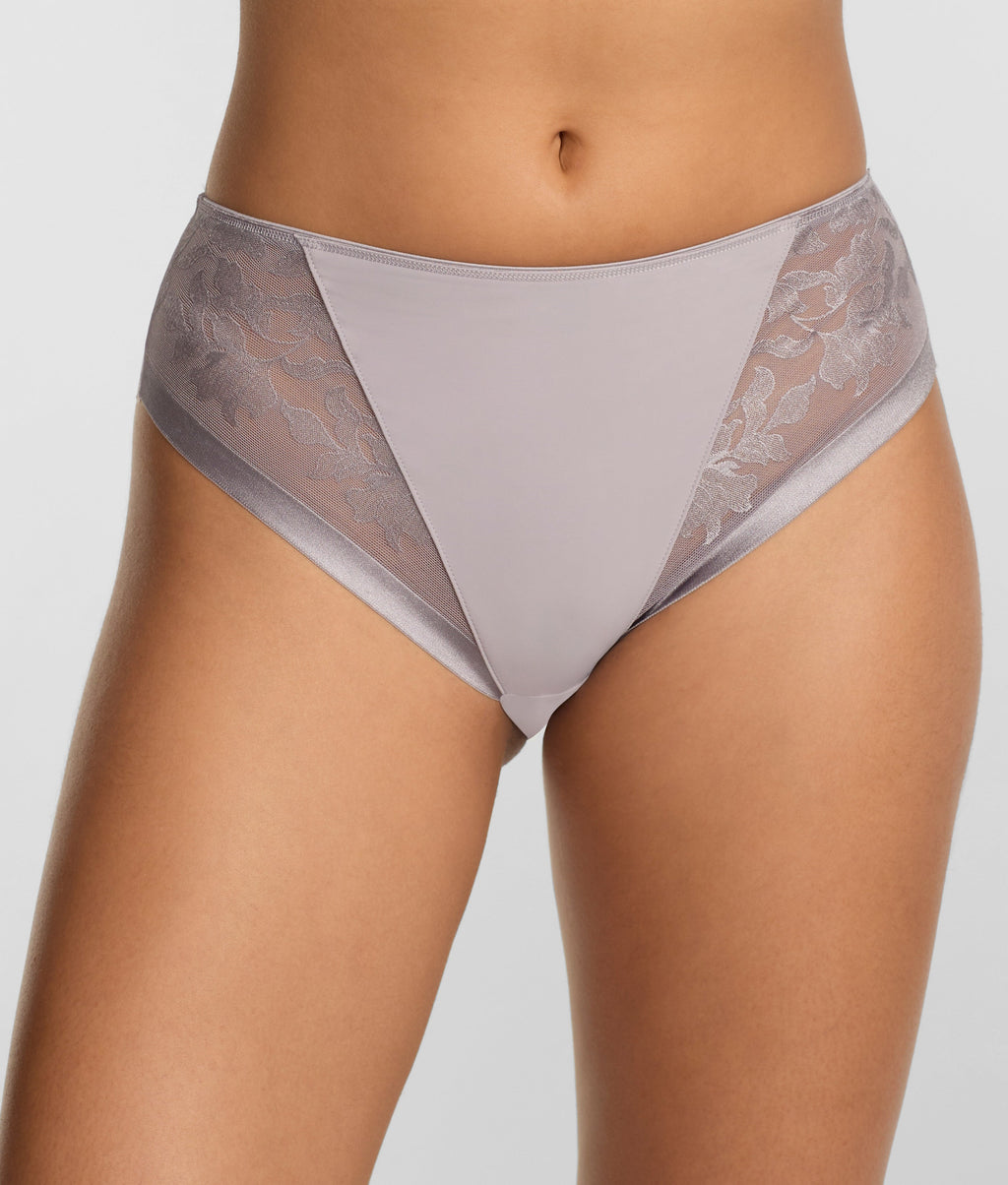 Illusion Brief