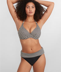 Black / Cream