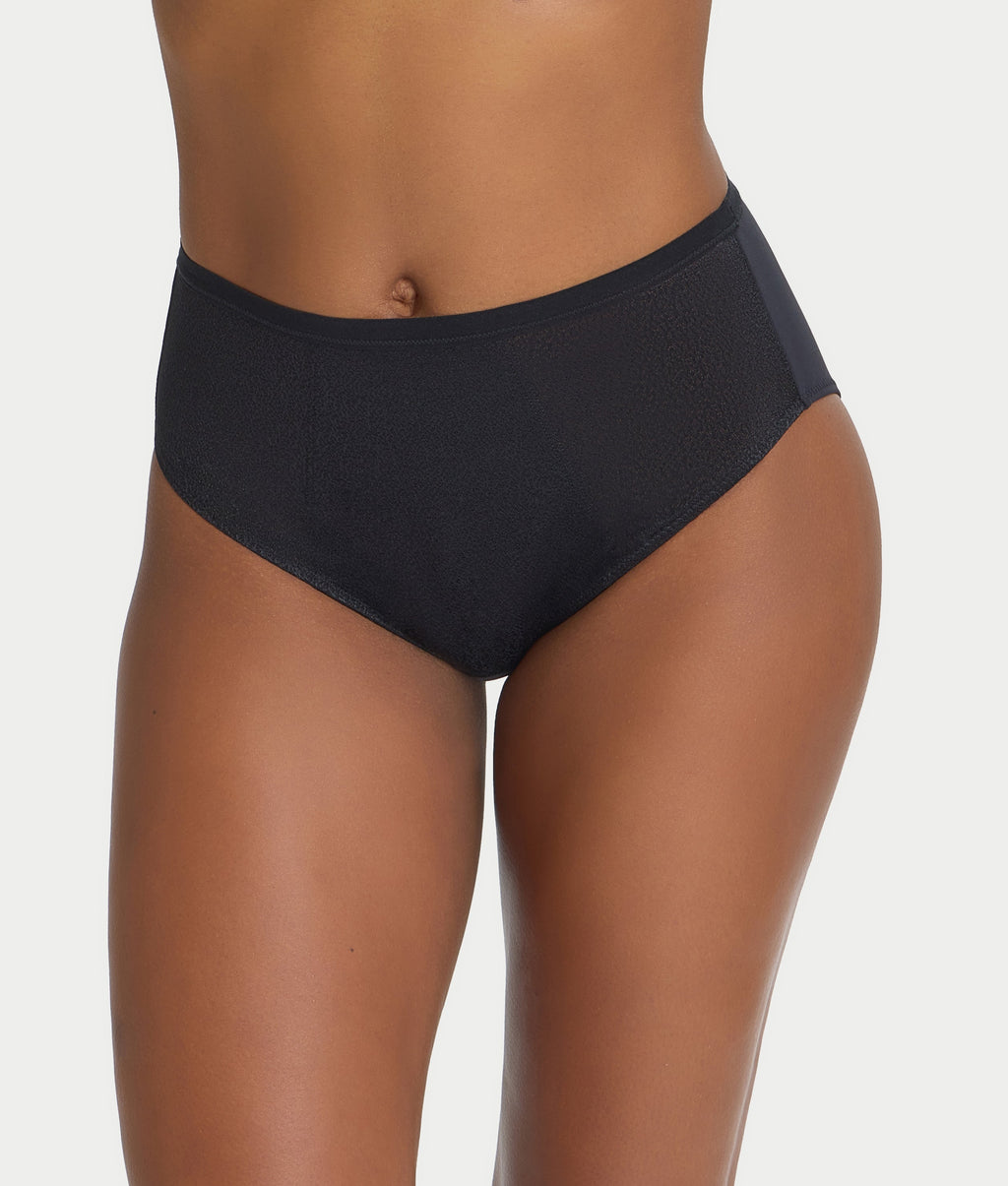 Demure Full Brief