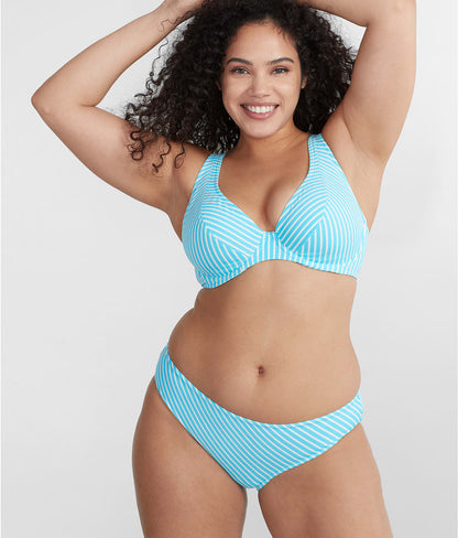 Jewel Cove Ruffled Bikini Top