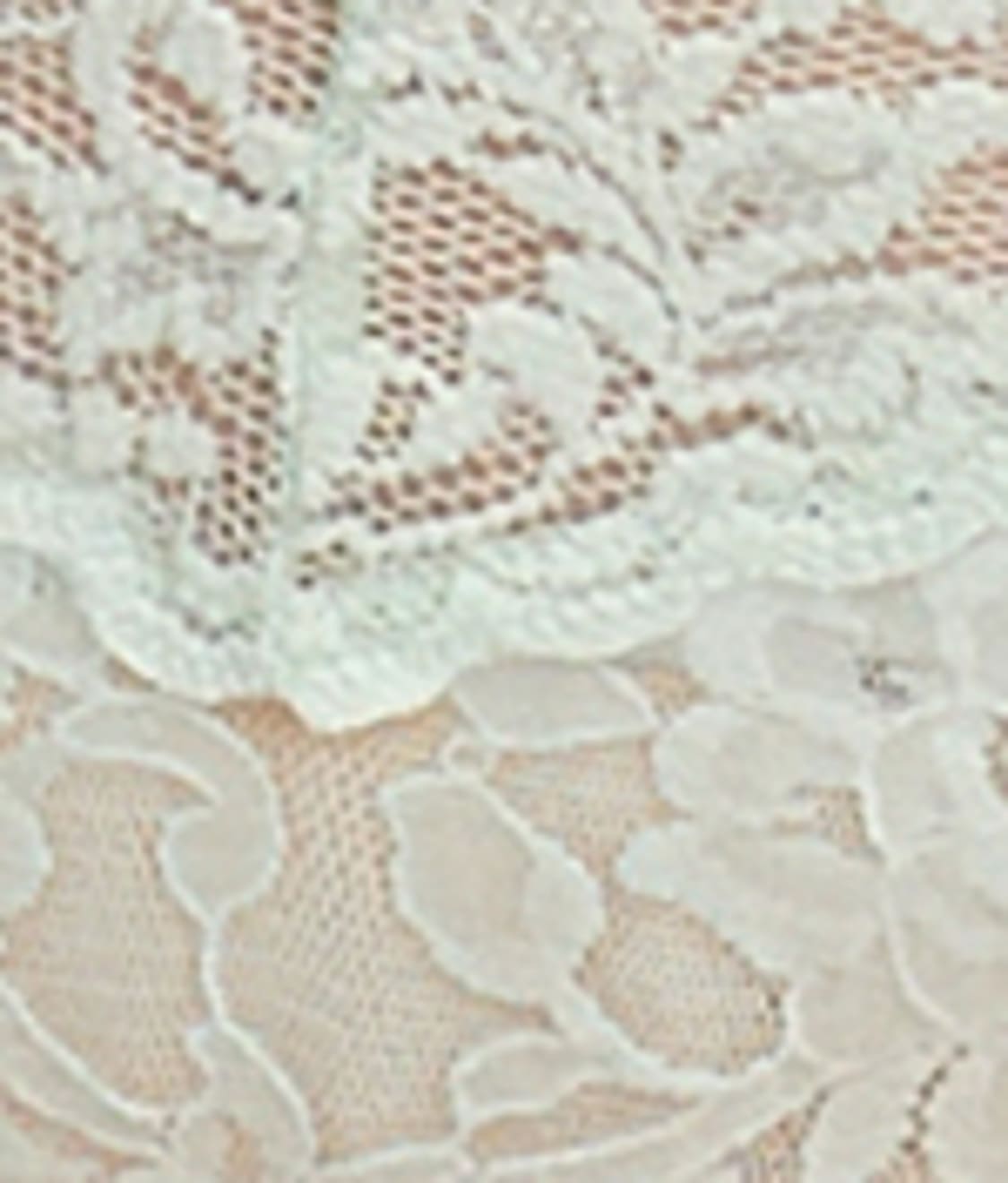 Signature Lace V-Kini