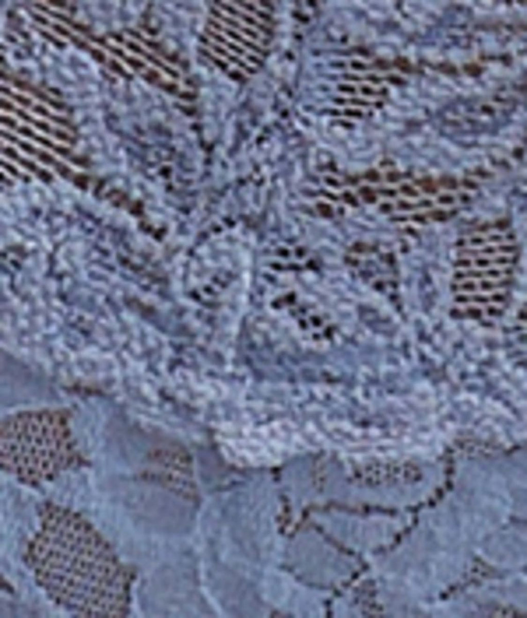 Signature Lace Low Rise Thong