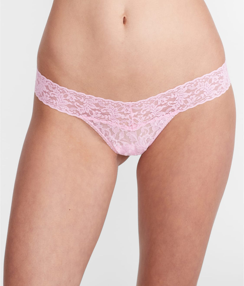 Signature Lace Low Rise Thong