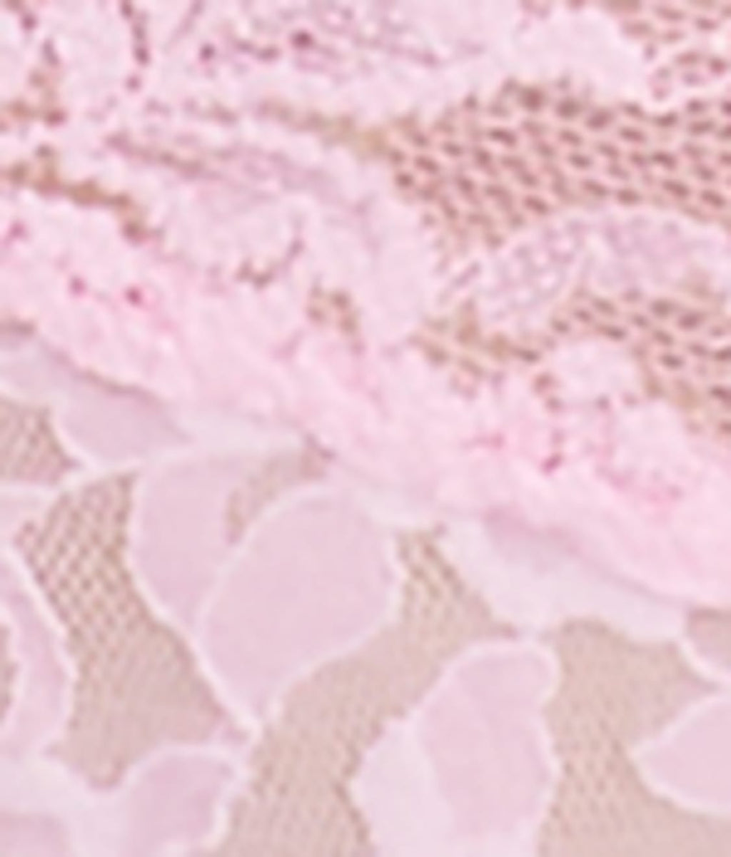 Signature Lace Low Rise Thong
