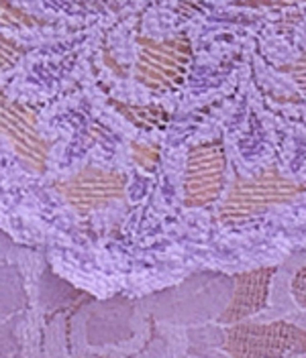 Signature Lace Low Rise Thong