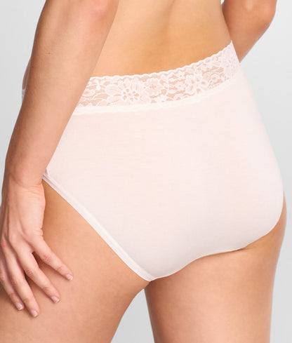 Dream French Brief