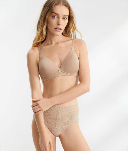 Signature Lace Retro V-Kini