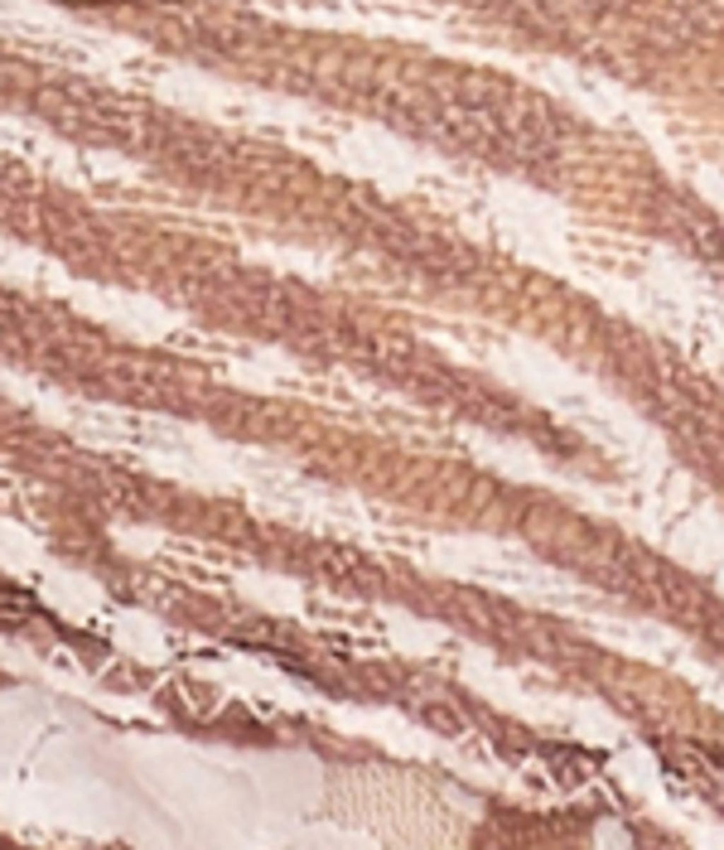 Signature Lace Low Rise Printed Thong