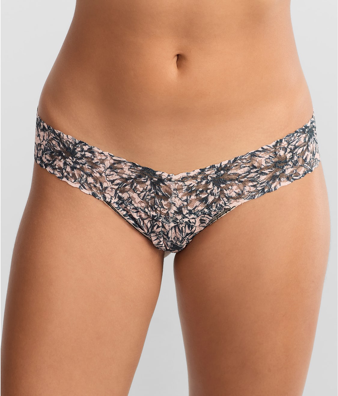 Signature Lace Low Rise Printed Thong
