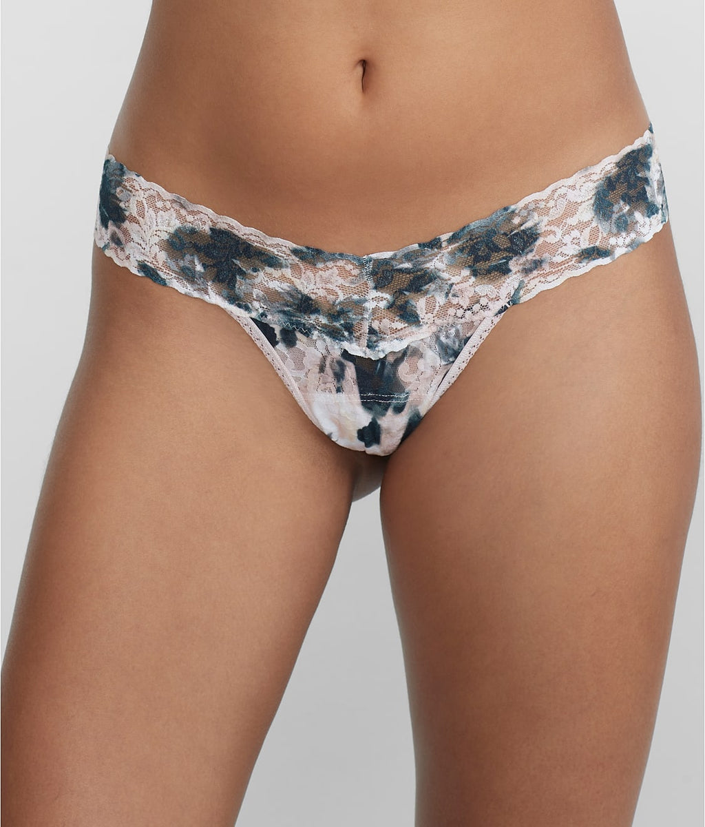 Signature Lace Low Rise Printed Thong