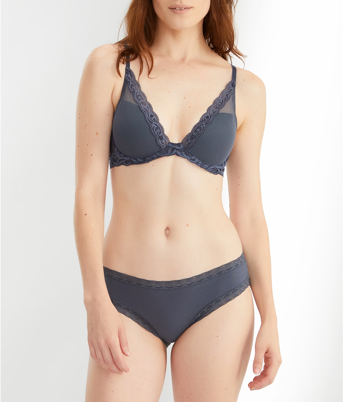 Feathers Plunge Bra