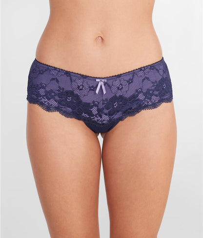 Amour Shorty
