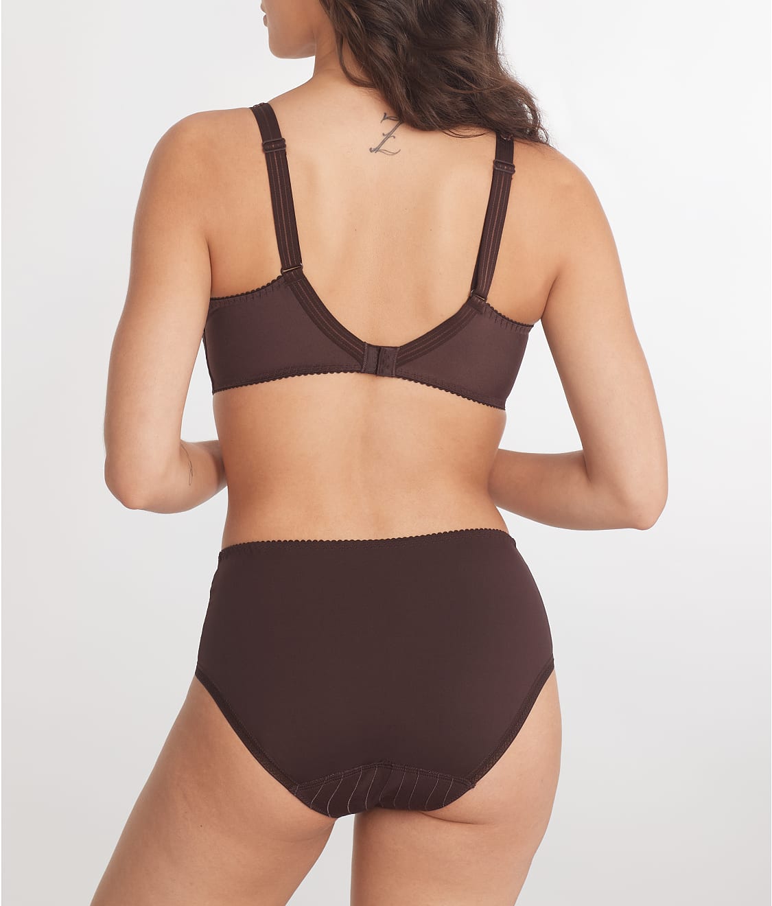 Deauville Brief