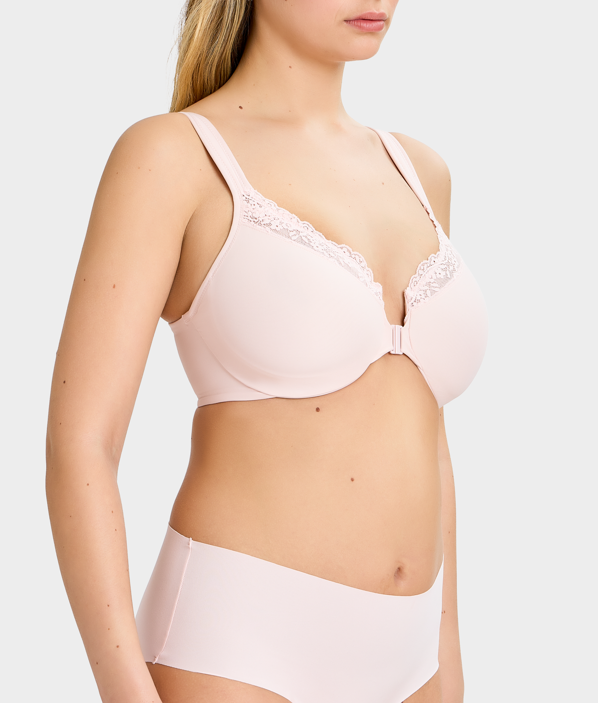 Everyday Essential Front-Close Minimizer Bra
