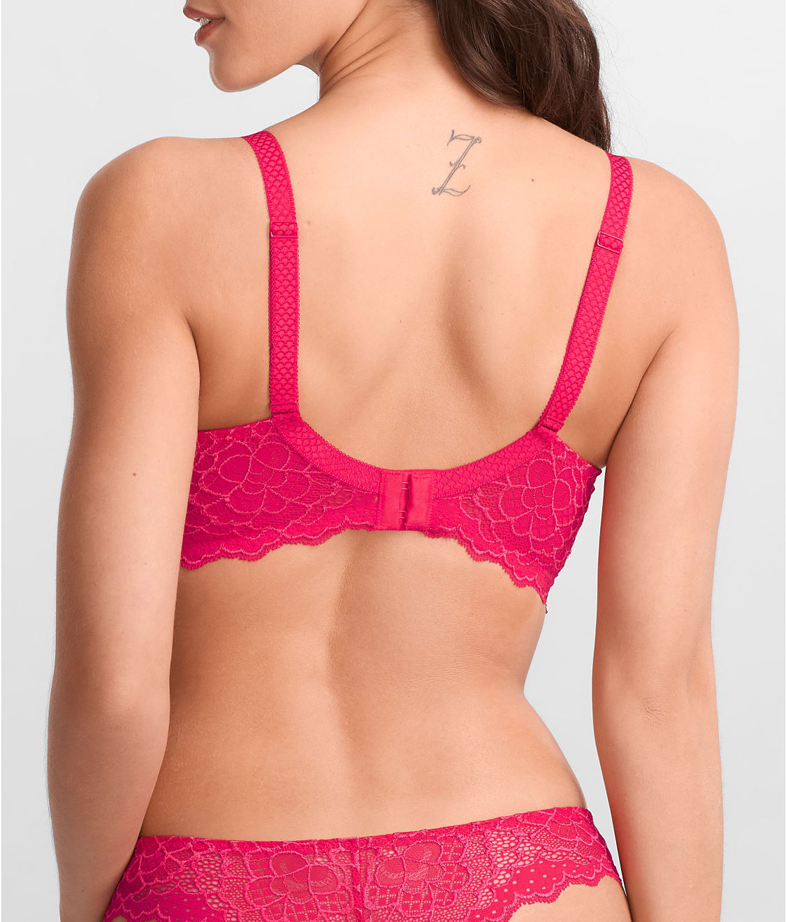Caresse 3D Plunge T-Shirt Bra