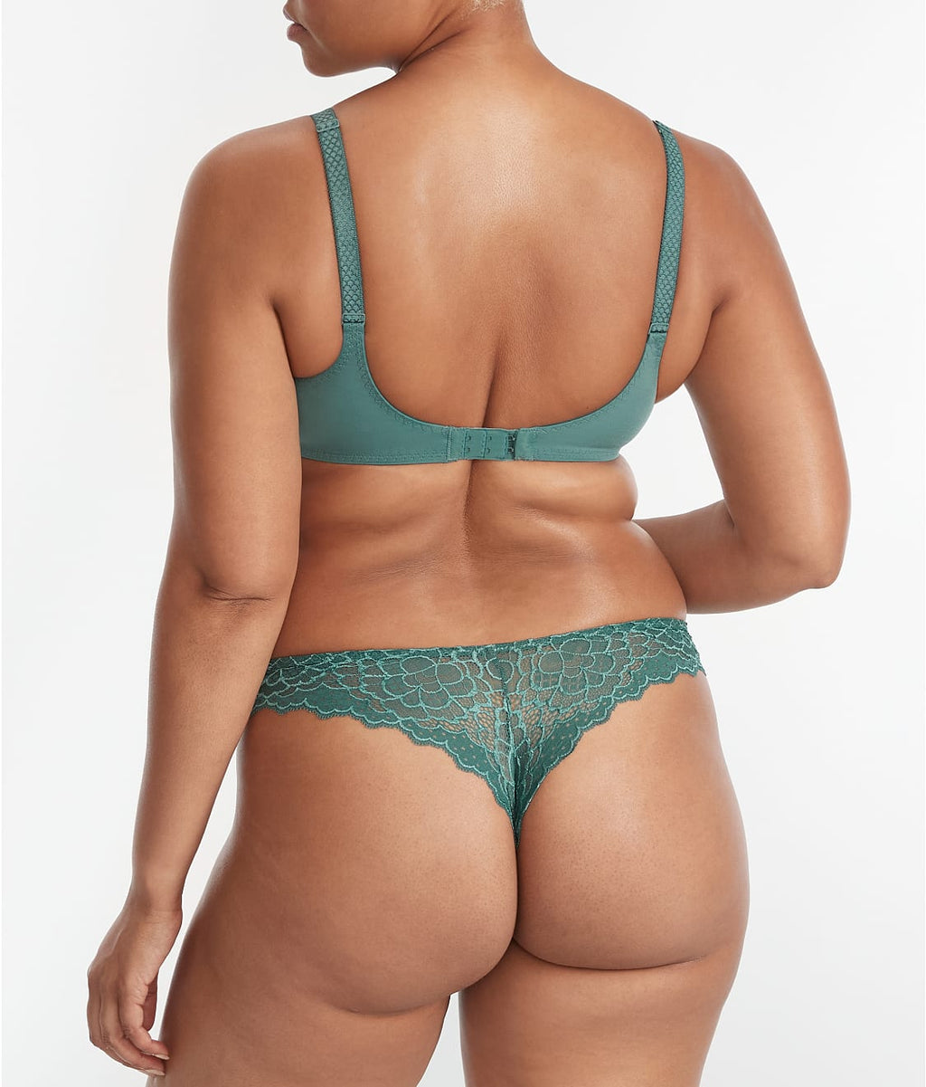 Caresse Tanga