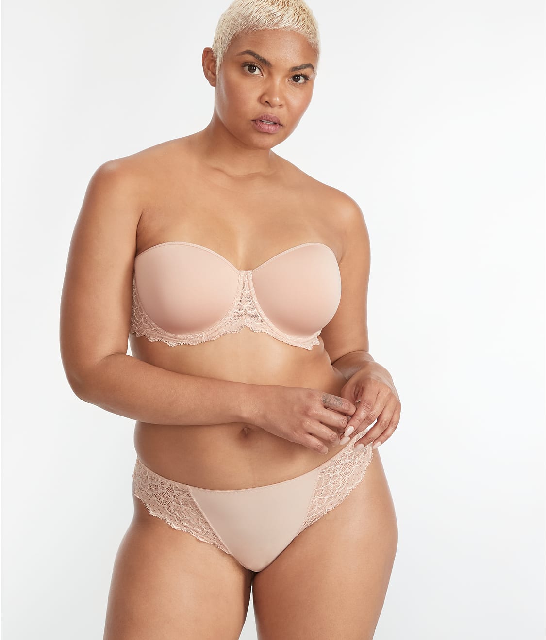 Caresse Tanga