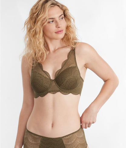 Karma 3D Triangle Lace Bra