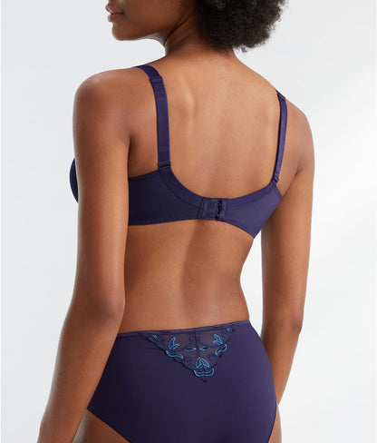 Andora Minimizer Bra