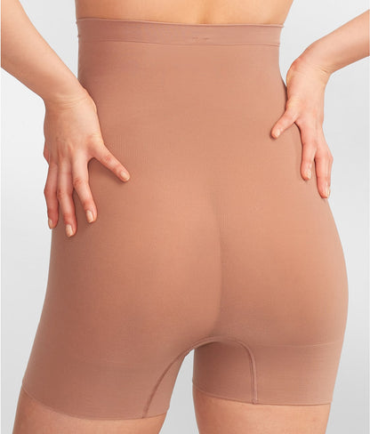 Everyday Seamless High-Waist Shorty