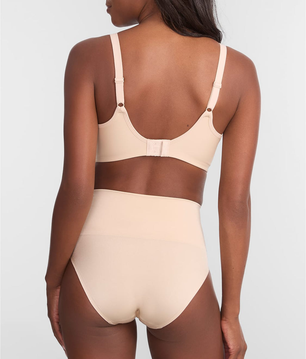 Smooth Series Shaping Hi-Cut Brief