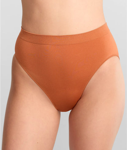 B-Smooth Hi-Cut Brief