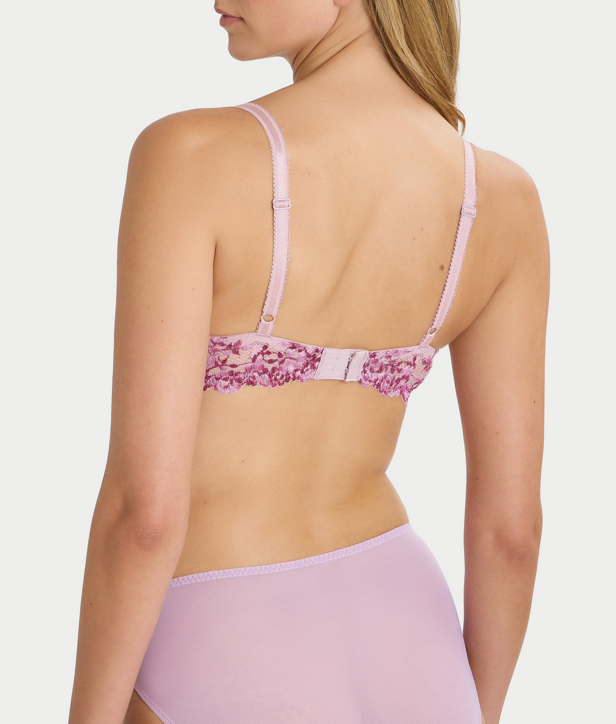 Embrace Lace T-Shirt Bra