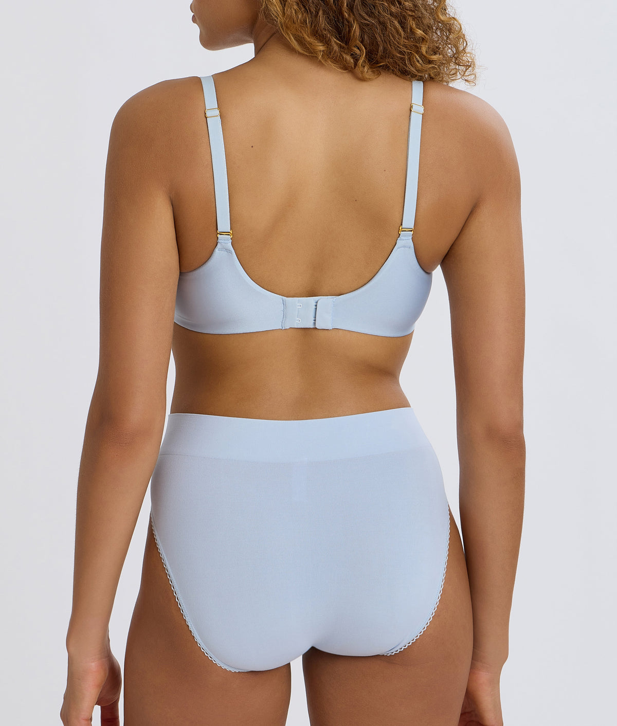 Feeling Flexible Hi-Cut Brief