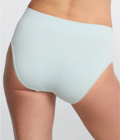 Feeling Flexible Hi-Cut Brief