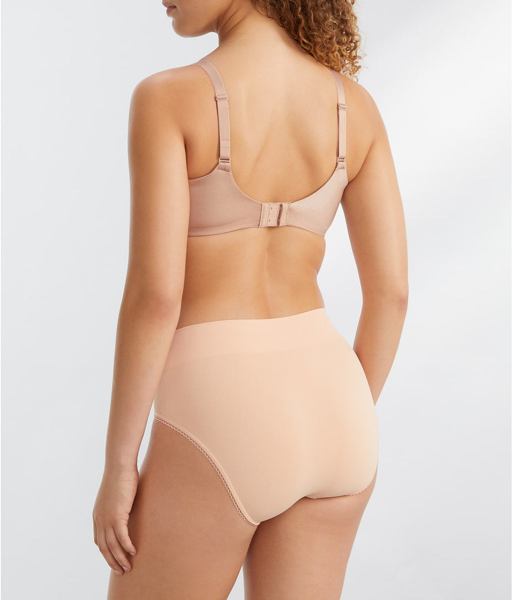 Feeling Flexible Hi-Cut Brief