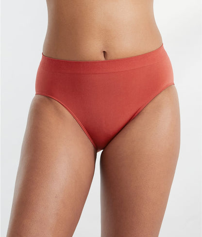 B-Smooth Hi-Cut Brief